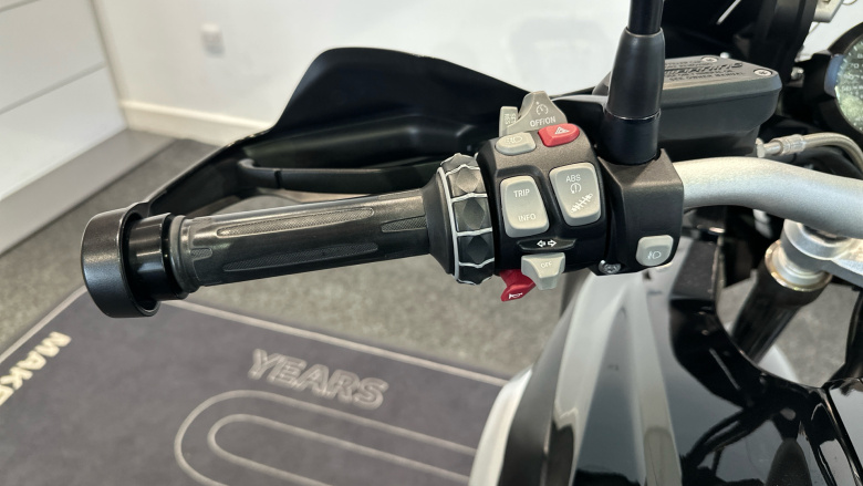 BMW R1200 GS TE Triple Black